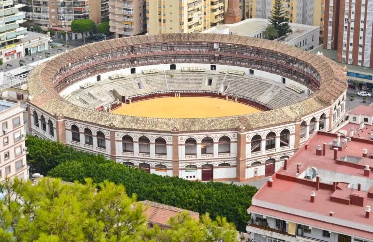 How to get from Malaga Airport to Downtown Malaga