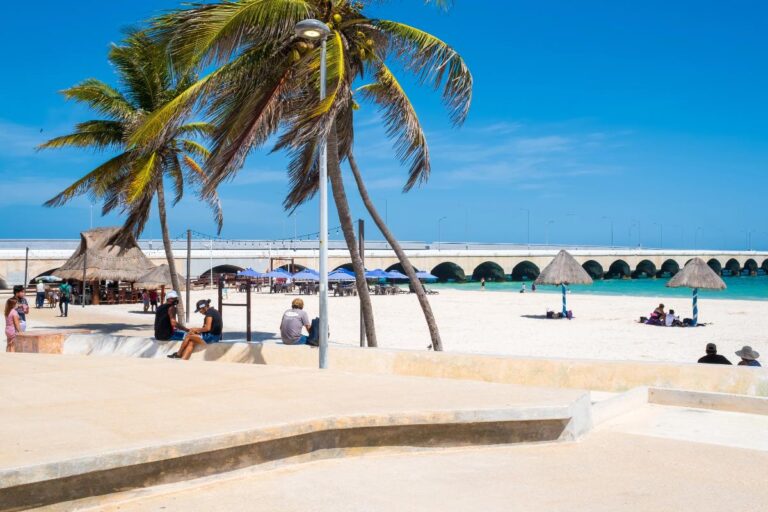 How to get from Merida to Progreso, Mexico