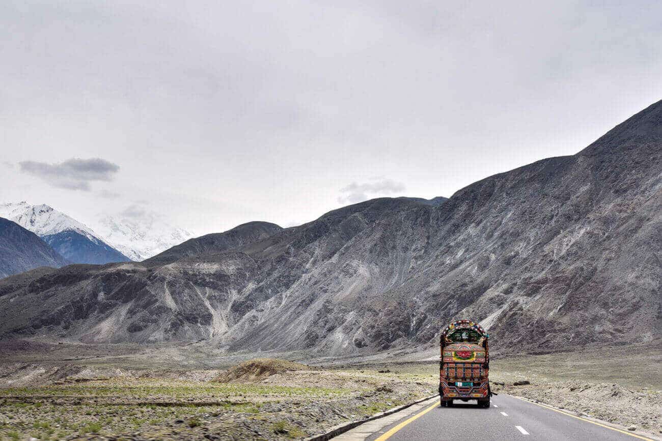 karakorum highway